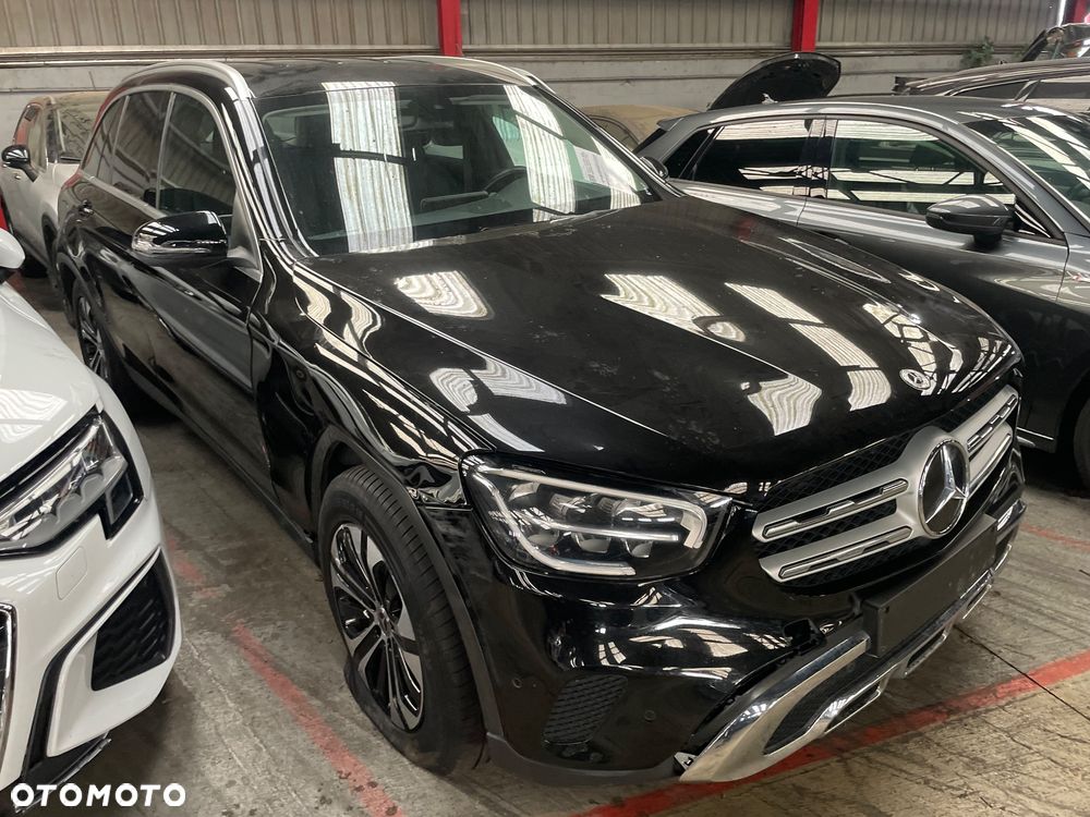 Mercedes-Benz GLC 200 d 4-Matic Business Edition - 1