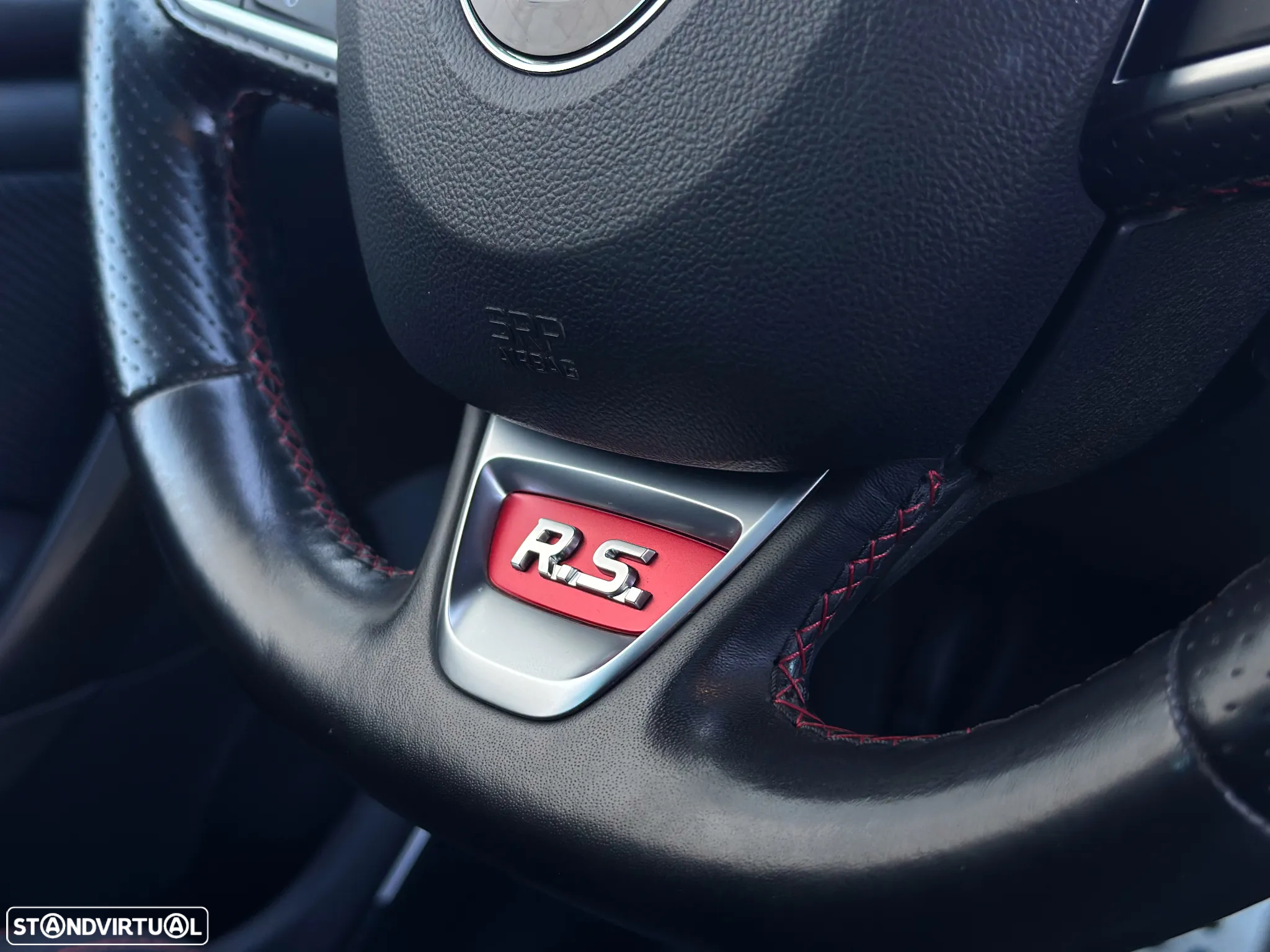 Renault Mégane 1.8 TCe R.S. EDC - 32