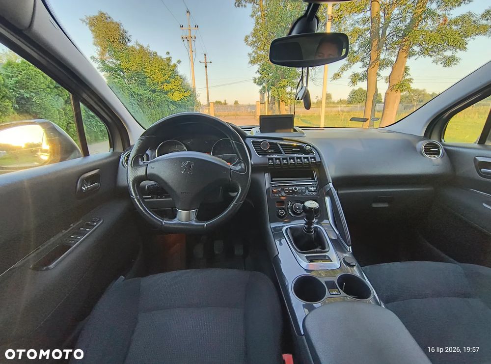 Peugeot 3008 - 16