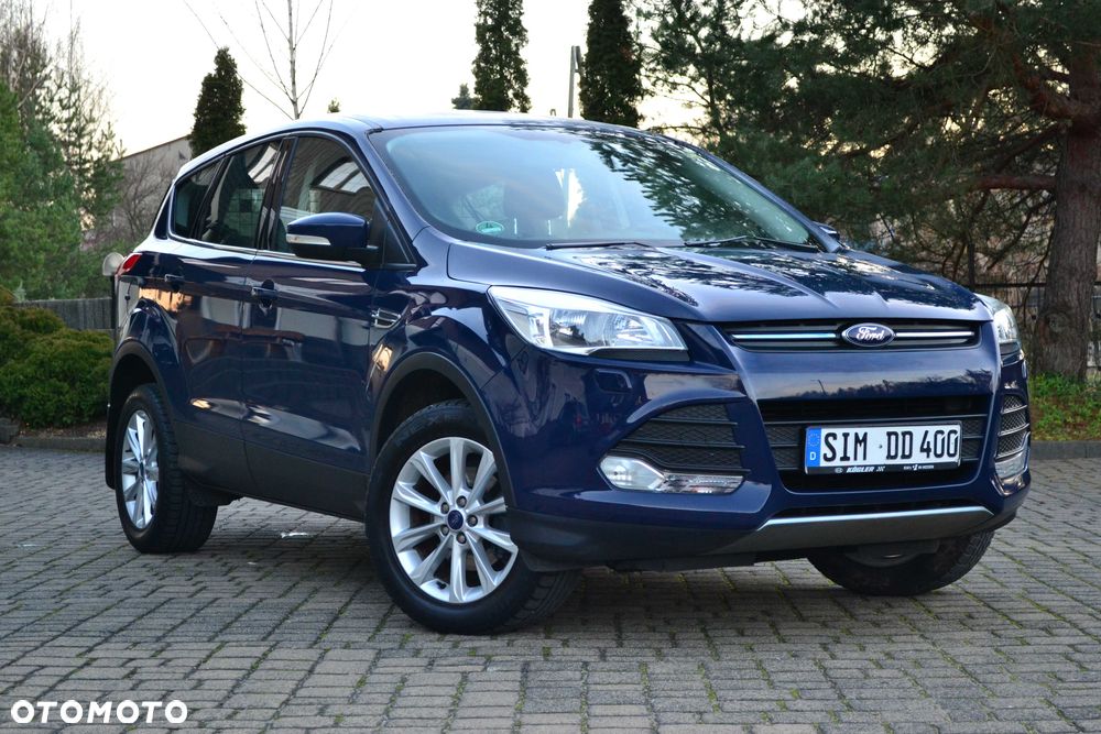 Ford Kuga - 1