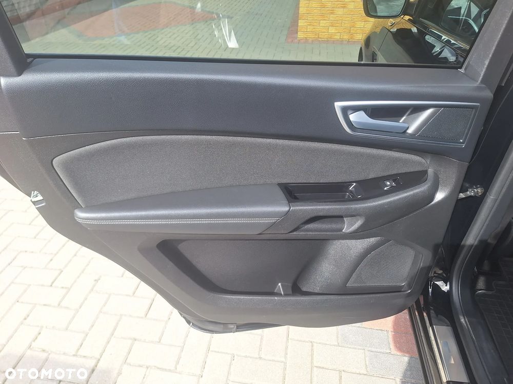 Ford S-Max 2.0 TDCi Titanium PowerShift - 26