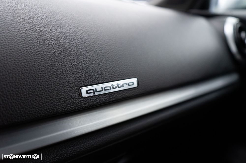 Audi S3 Sportback 2.0 TFSi quattro S tronic - 43