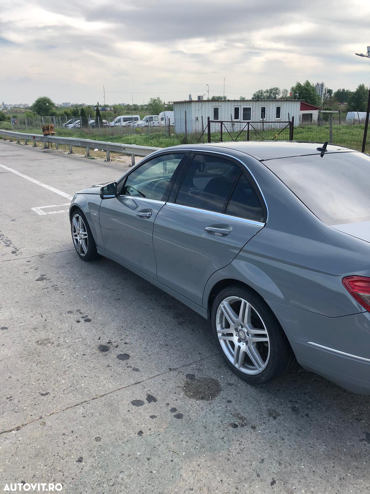 Mercedes-Benz C - 5