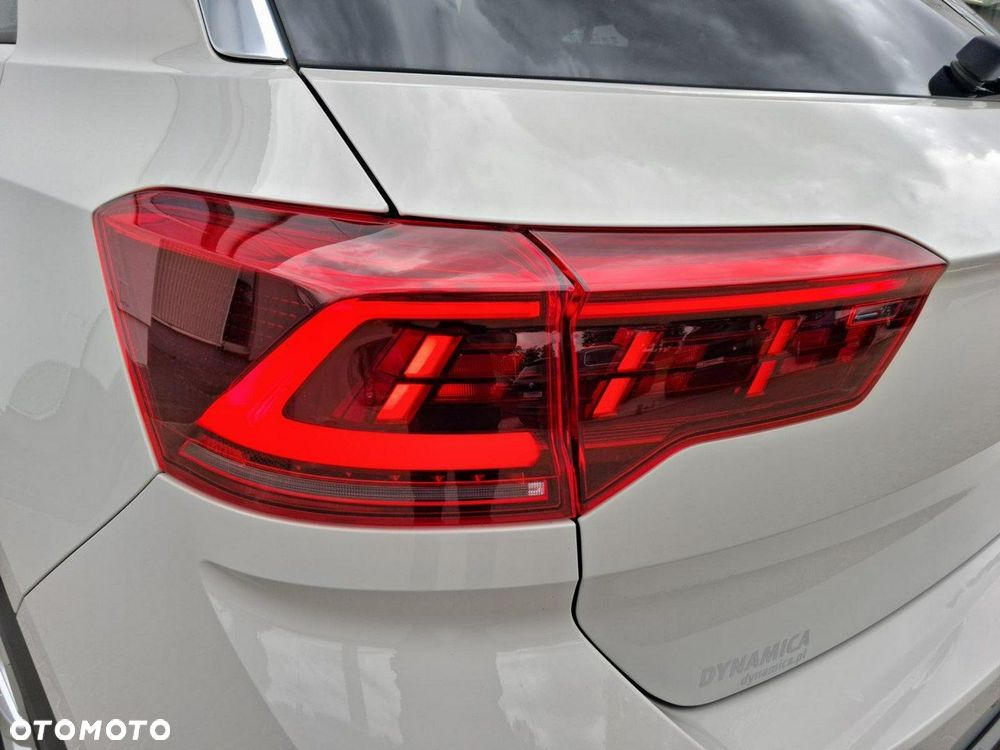 Volkswagen T-Roc - 11