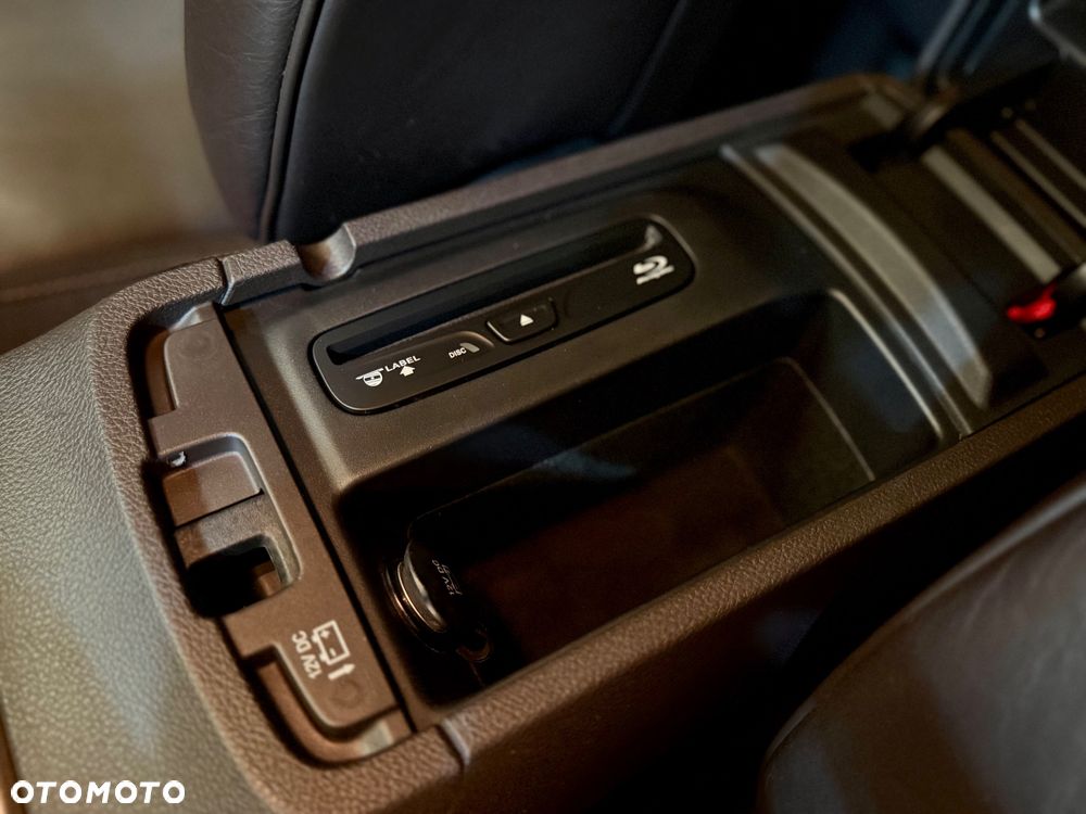 Jeep Grand Cherokee 5.7 V8 Overland Summit EU6 - 30