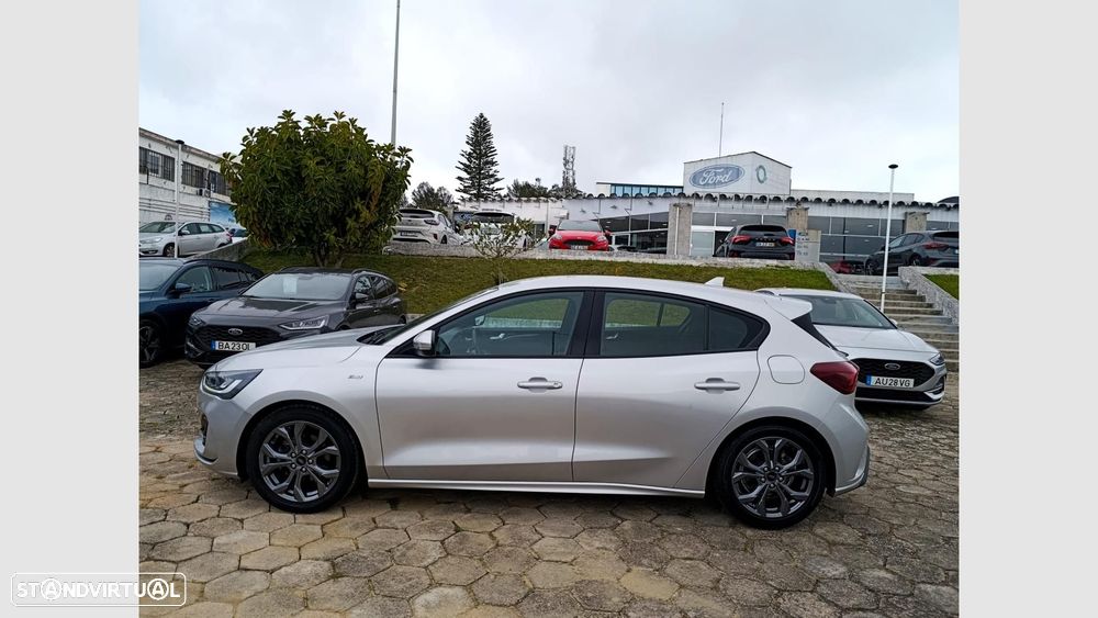 Ford Focus 1.0 EcoBoost ST-Line Aut. — fotografia 8