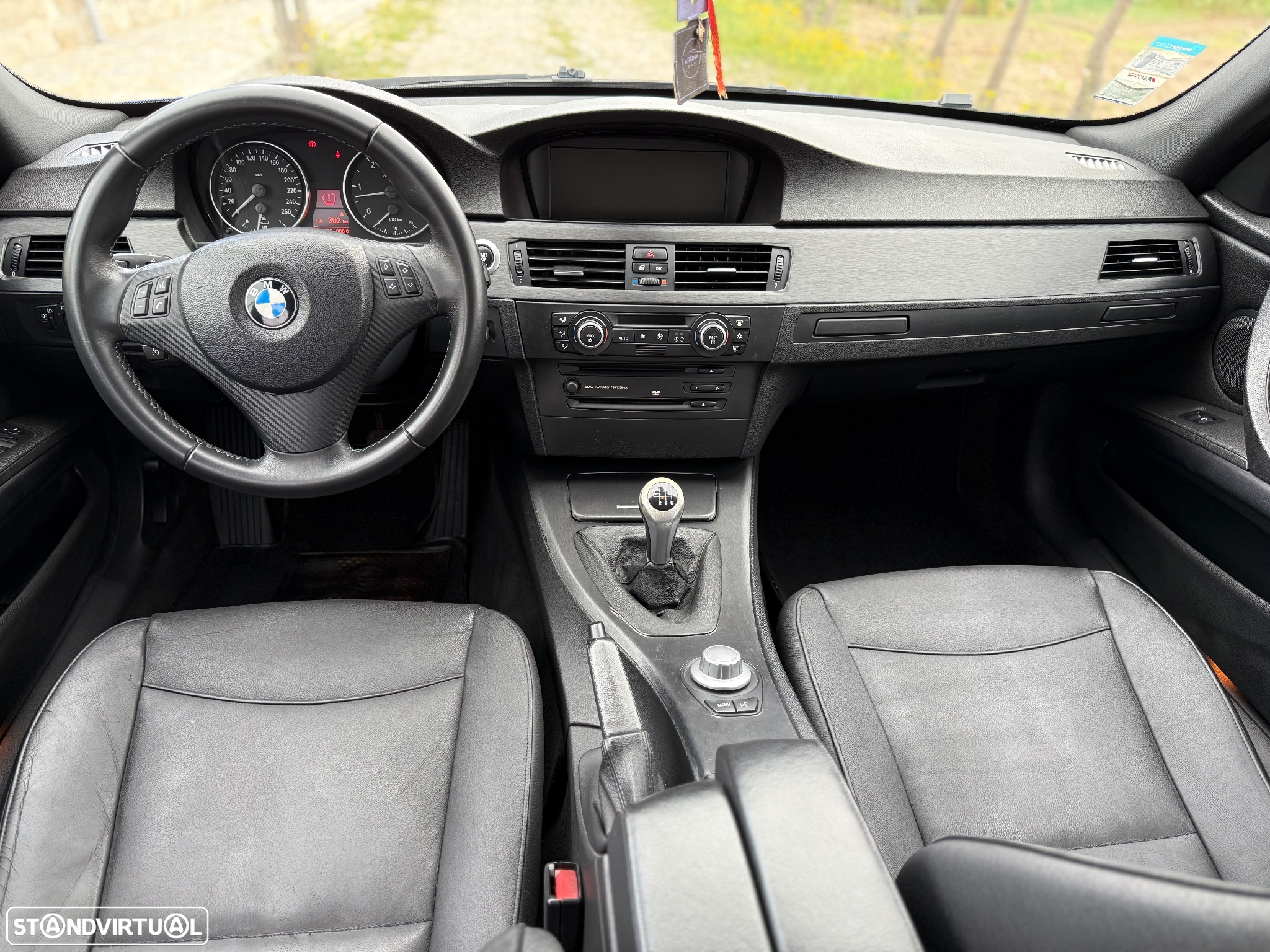 BMW 330 d Touring - 17