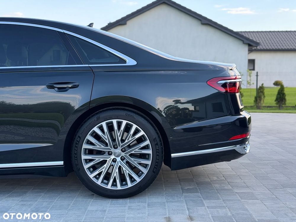Audi A8 55 TFSI mHEV Quattro Tiptr - 9