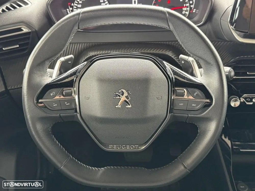Peugeot 2008 1.5 BlueHDi Allure EAT8 - 8