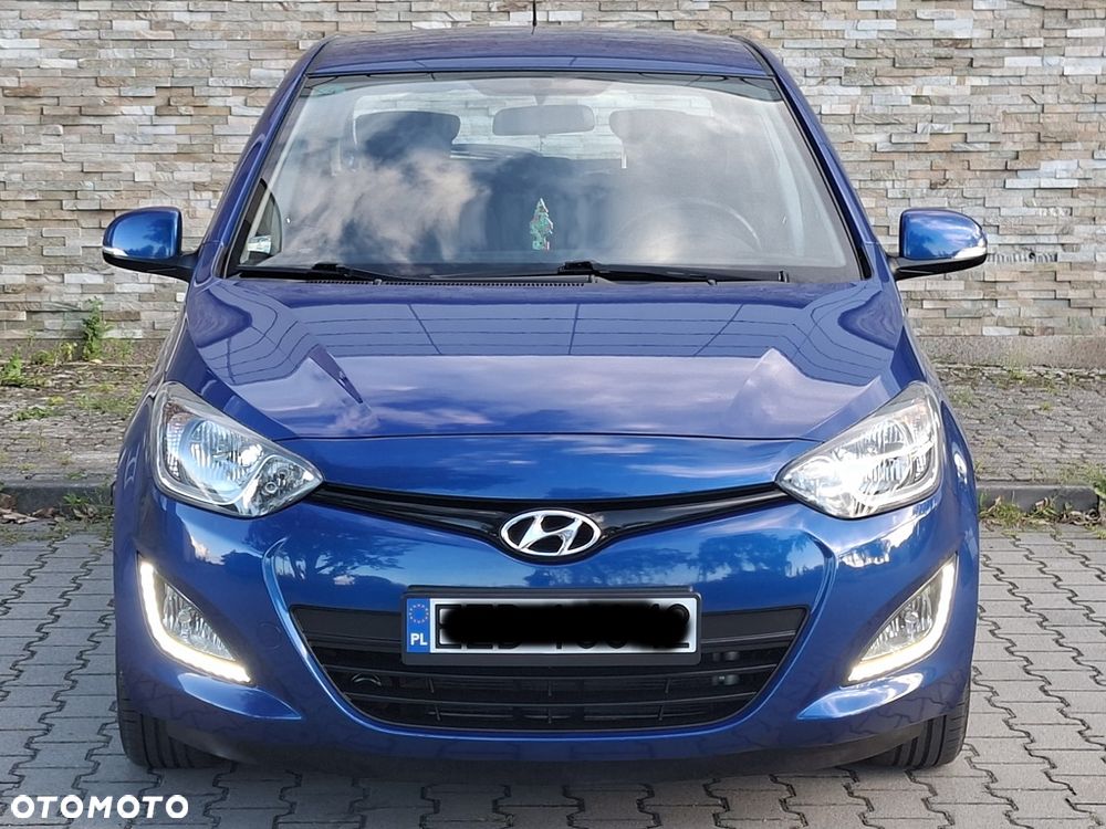 Hyundai i20 1.4 Wersja Jubileuszowa - 12