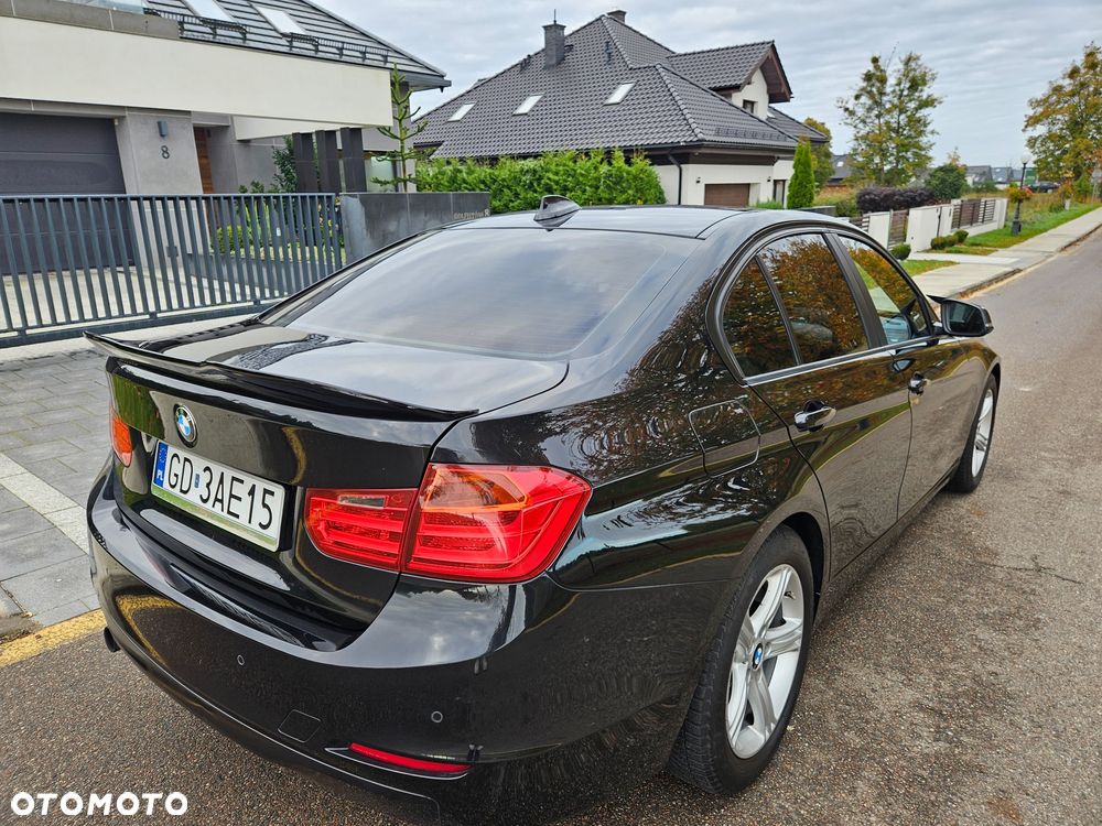 BMW Seria 3 - 21
