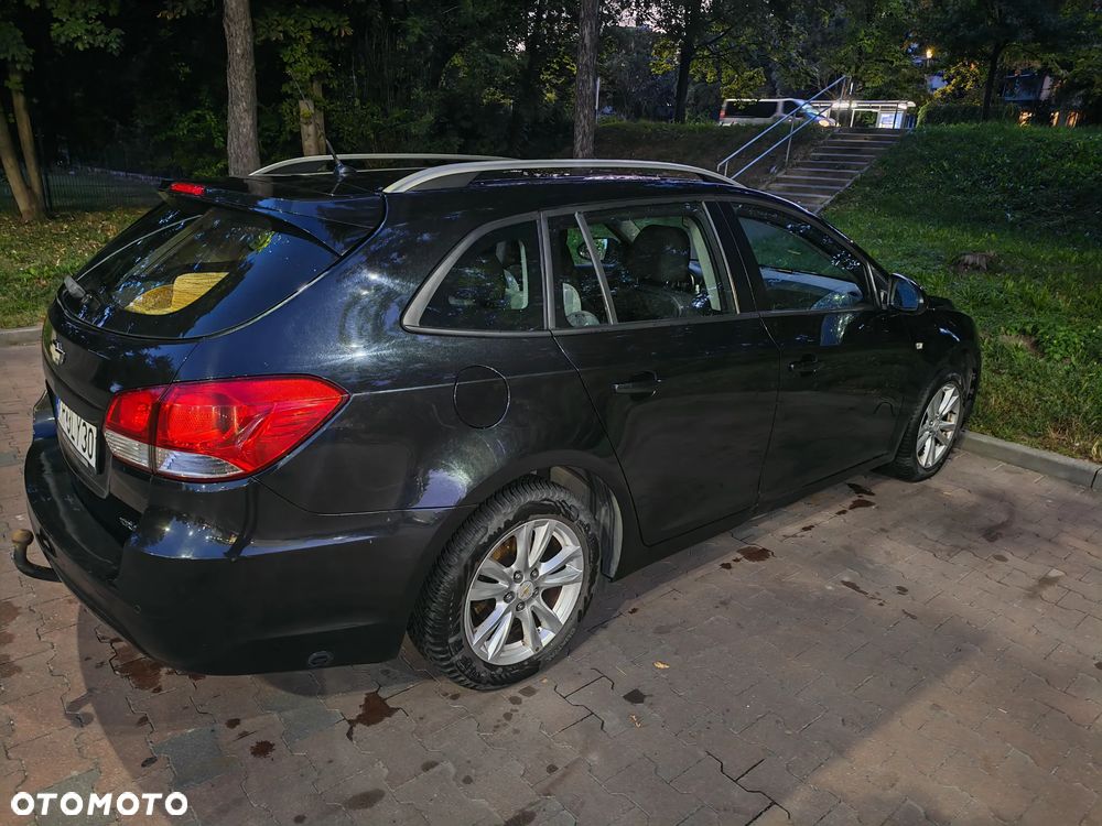 Chevrolet Cruze 1.6 LT - 3