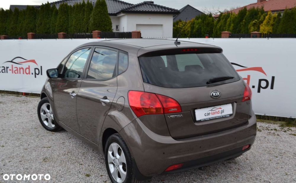 Kia Venga 1.6 CVVT Platinum Edition - 10