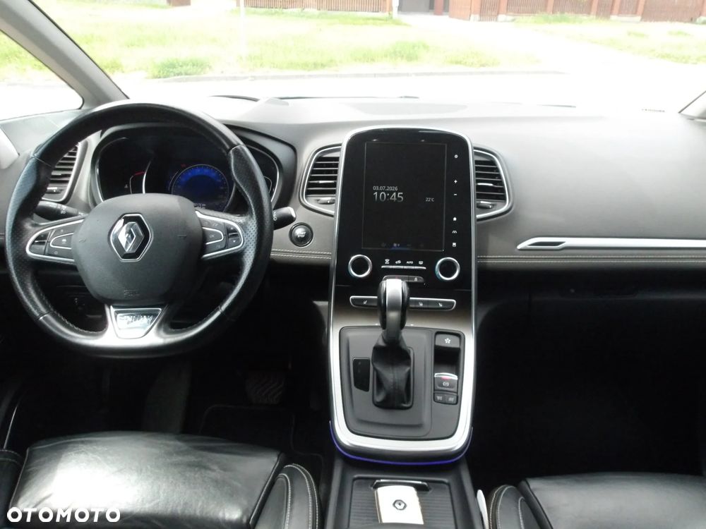 Renault Scenic - 10