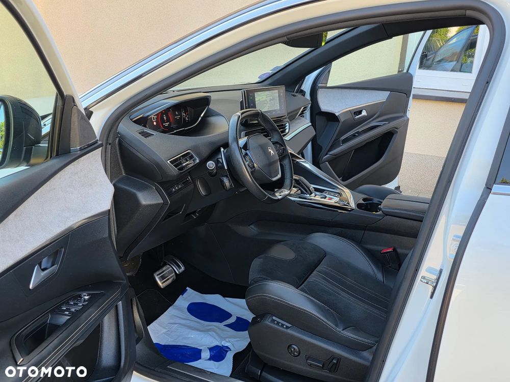 Peugeot 3008 1.6 PureTech GT S&S EAT8 - 21