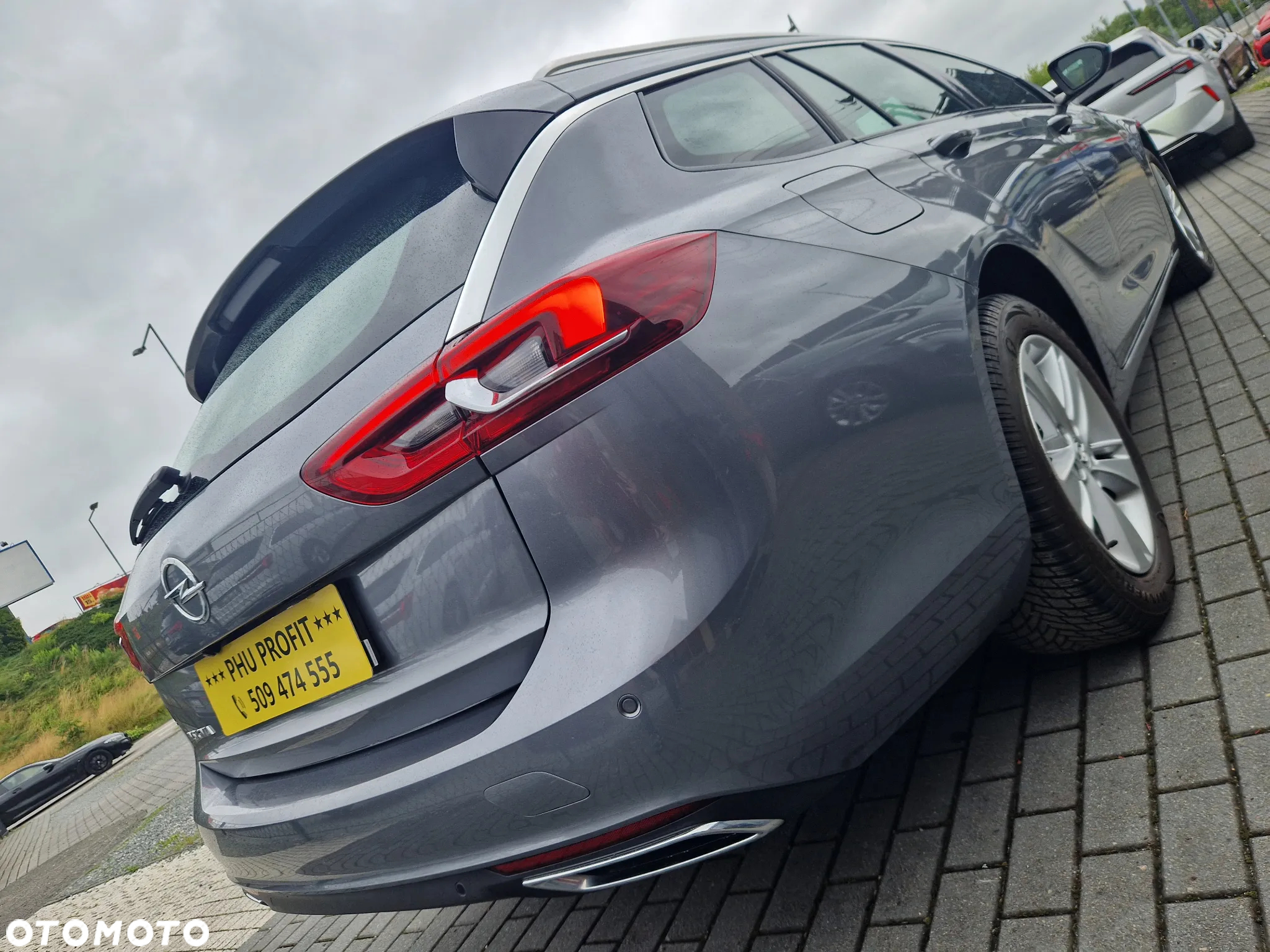 Opel Insignia 2.0 CDTI Elegance S&S - 8