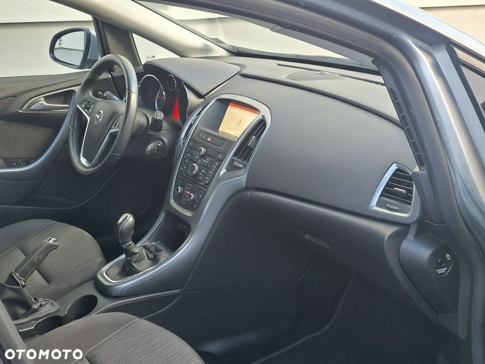 Opel Astra - 9