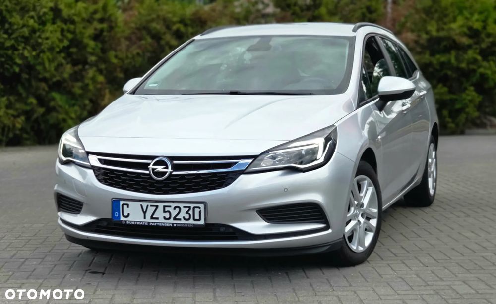 Opel Astra 1.4 Turbo Innovation - 2