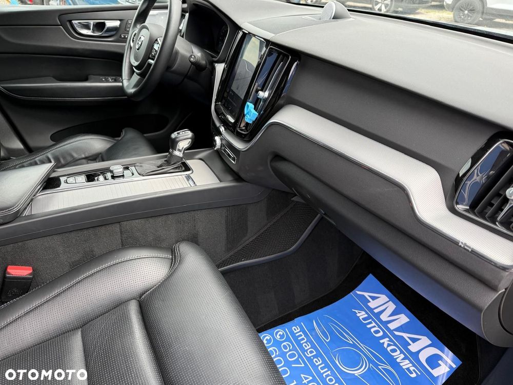 Volvo XC 60 D5 SCR AWD Inscription - 15