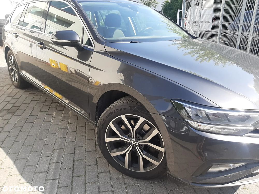 Volkswagen Passat 2.0 TDI EVO Business DSG - 34