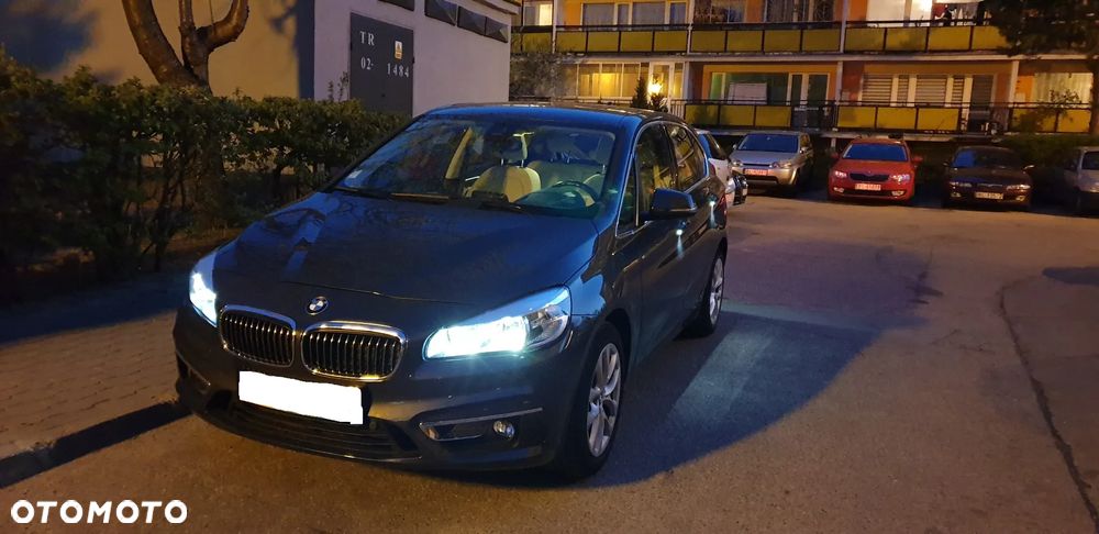 BMW Seria 2 220d Luxury Line - 9