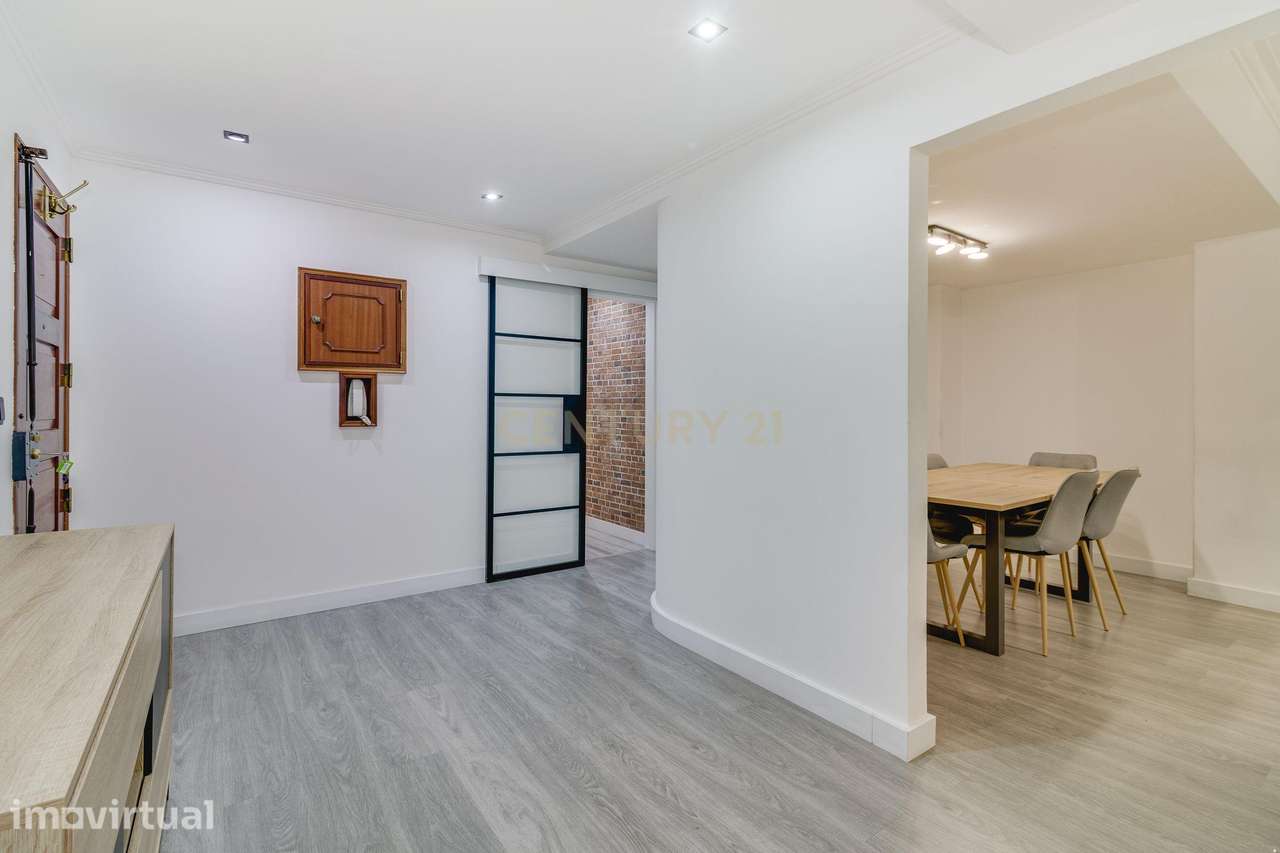 Apartamento T1 + 1 (CAVE-2) à venda na Avenida Cidade de Lisboa - Casa - Grande imagem: 3/24