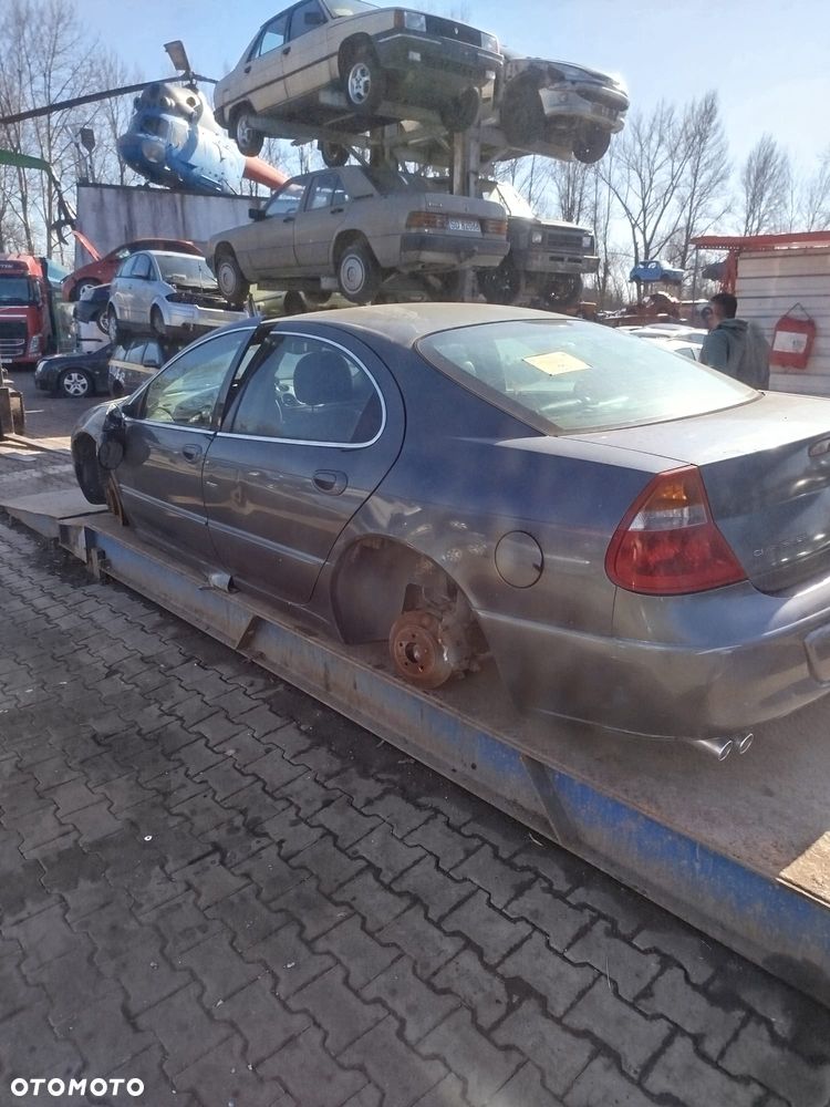 Chrysler 300 na części - 7