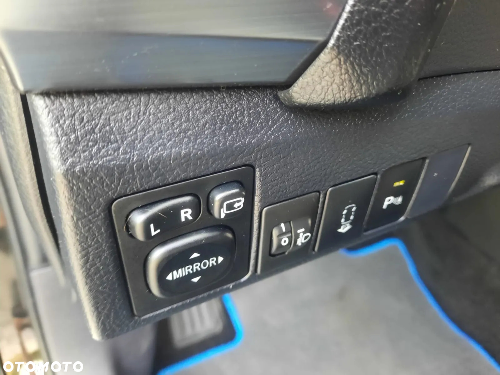 Toyota Auris 1.8 VVT-i Hybrid Automatik Edition - 25