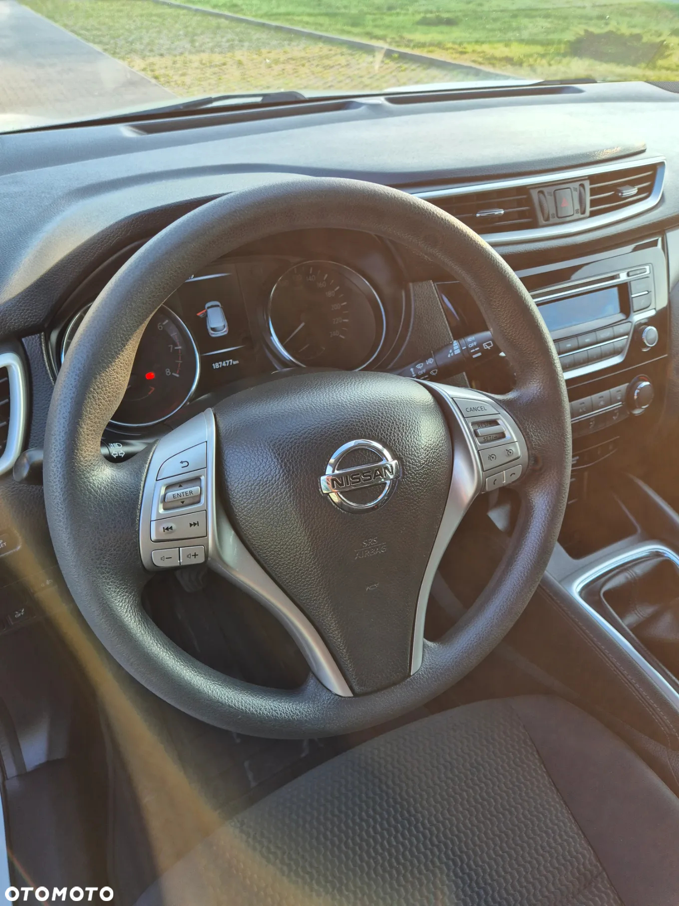 Nissan Qashqai 1.2 DIG-T N-Connecta EU6 - 9