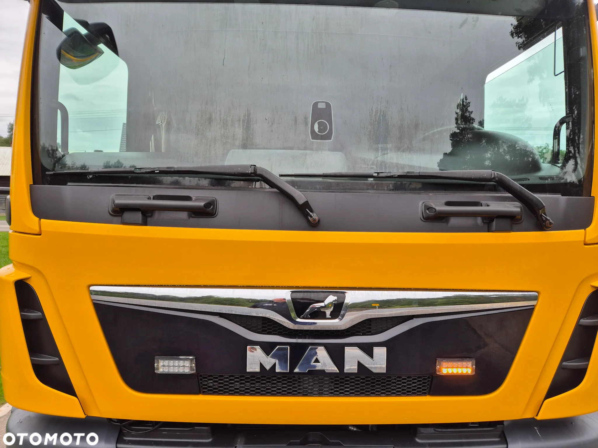 MAN TGL 250 - 33