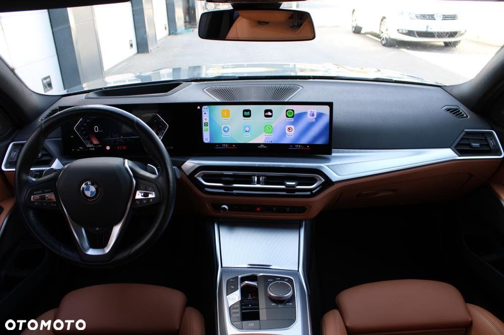 BMW Seria 3 - 32
