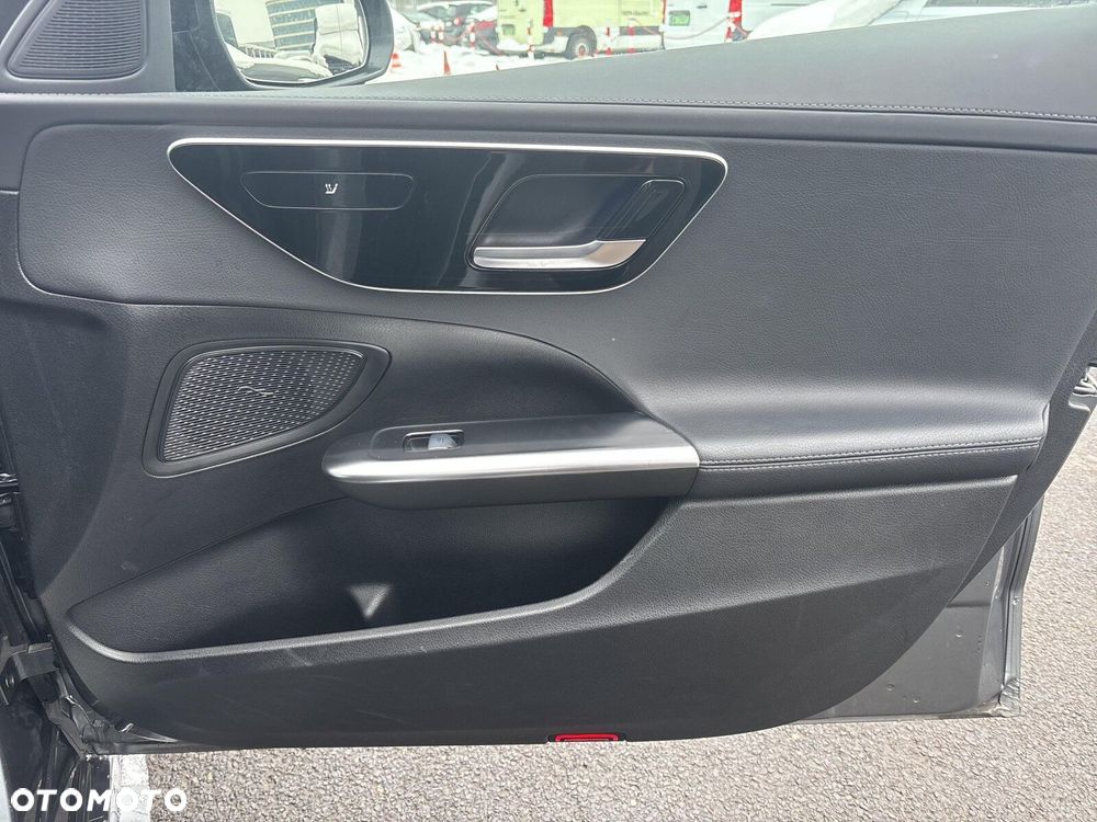 Mercedes-Benz Klasa C - 19