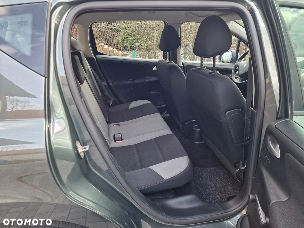 Peugeot 207 95 VTi Filou - 19