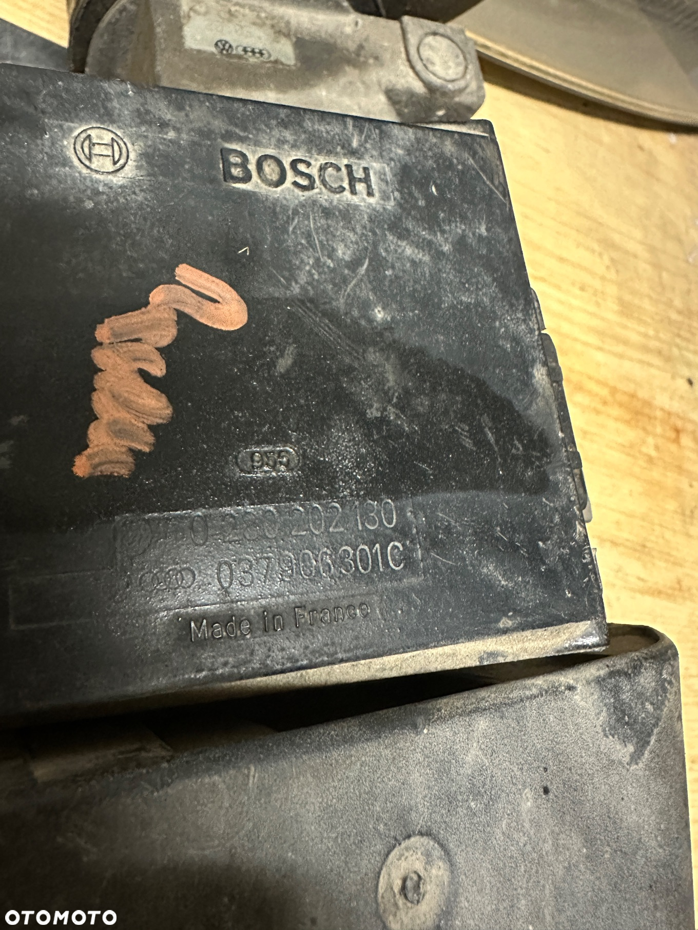 Przepływomierz Audi 80 B4 2.0ABK - 3