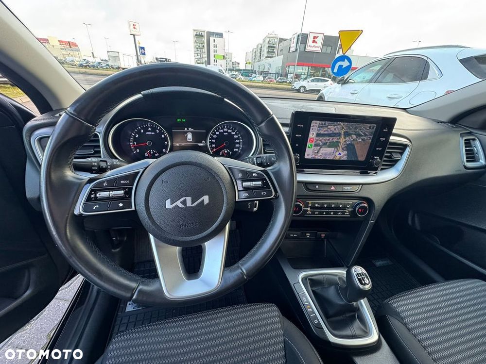 Kia Ceed 1.5 T-GDI M - 16