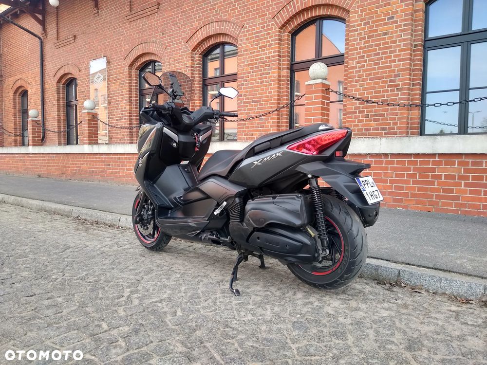 Yamaha X-max - 9