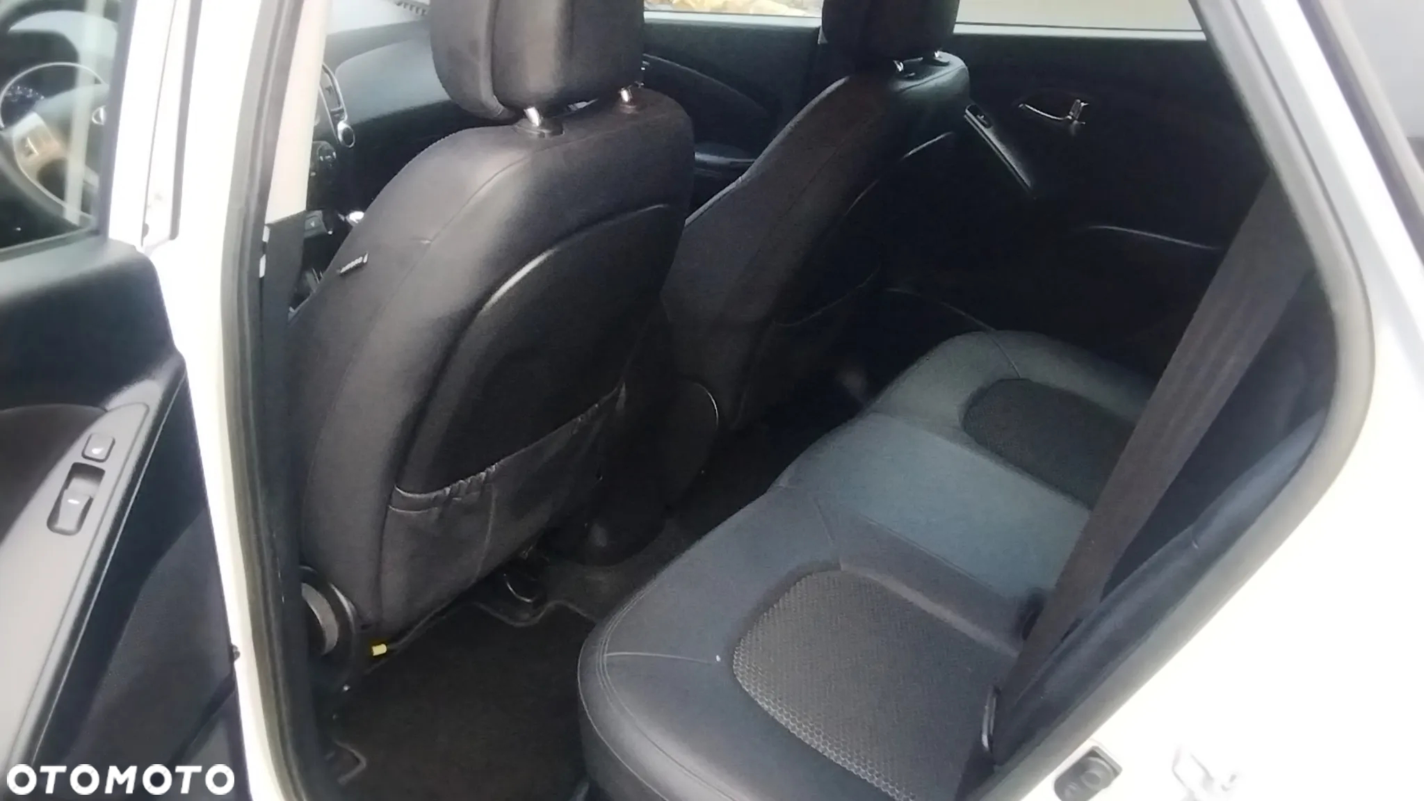 Hyundai ix35 2.0 CRDi Comfort 4WD - 29