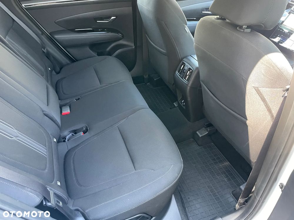 Hyundai Tucson 1.6 T-GDi Executive 2WD - 16