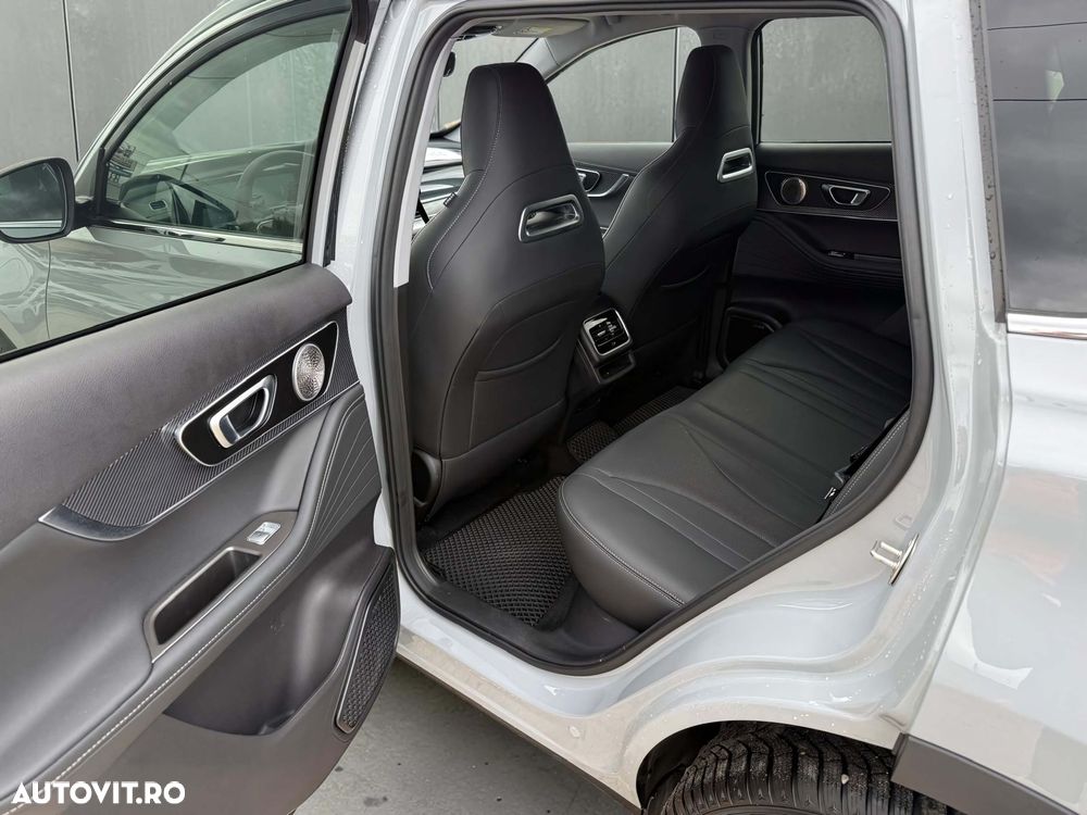 Chery Tiggo 7 1.6 TGDI AWD 7DCT Unique - 10
