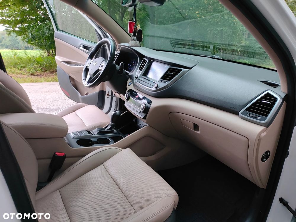 Hyundai Tucson 2.0 CRDI Premium 4WD - 20