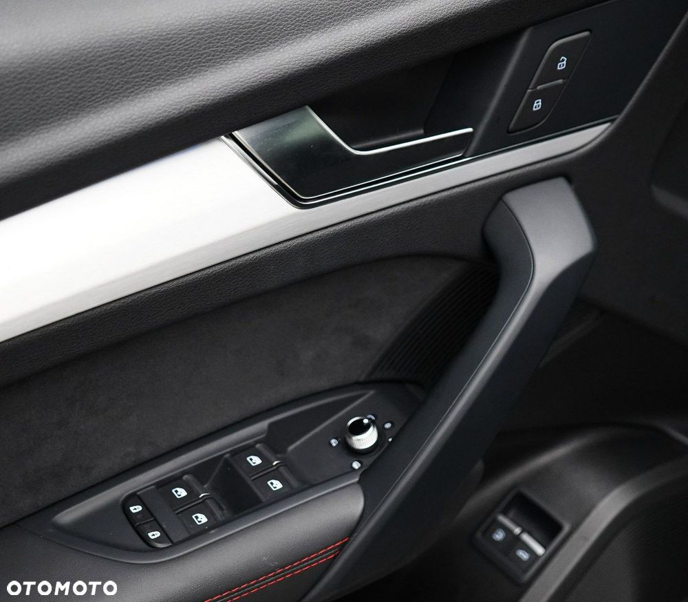 Audi Q5 Sportback - 24