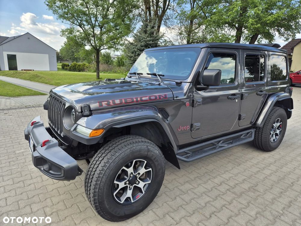 Jeep Wrangler - 4