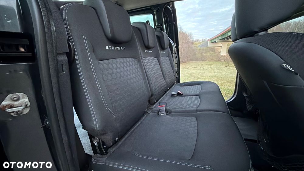 Dacia Dokker TCe 115 Stepway - 20