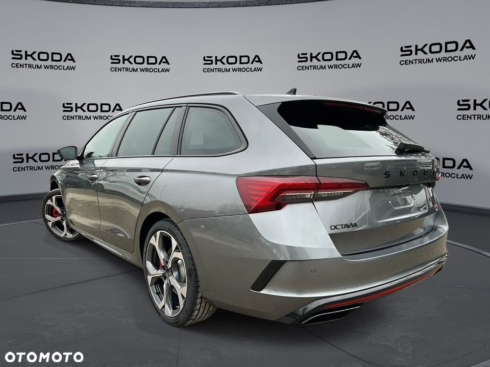 Skoda Octavia - 8