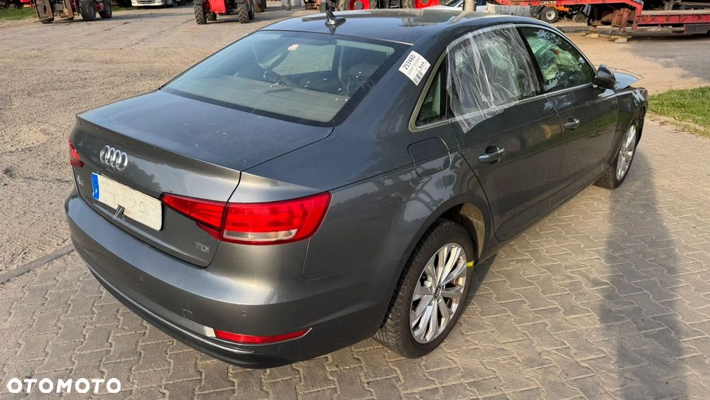 Audi A4 Limousine 2.0 TDI - 3