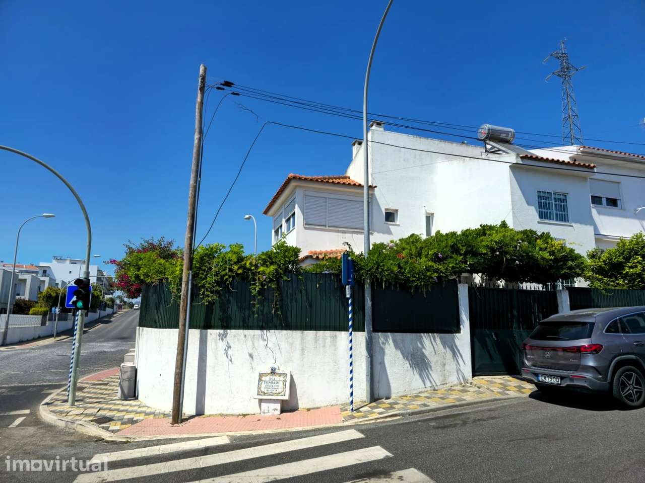 Moradia T4 em Oeiras junto ao Oeiras Parque e ao Parque dos Poetas - Grande imagem: 2/38