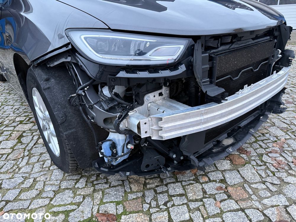 Chrysler Pacifica - 33