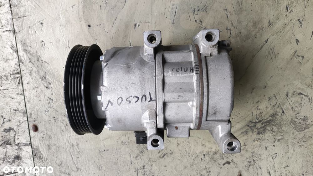 F500NFFCA02 Kompresor Klimatyzacji HYUNDAI TUSCON 1.7 CRDI /100 - 1