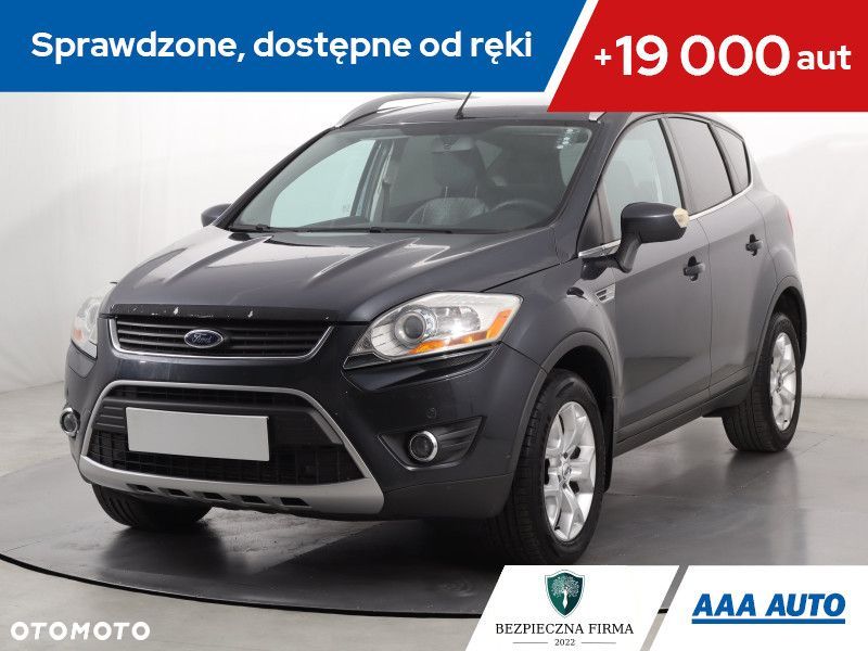 Ford Kuga - 1