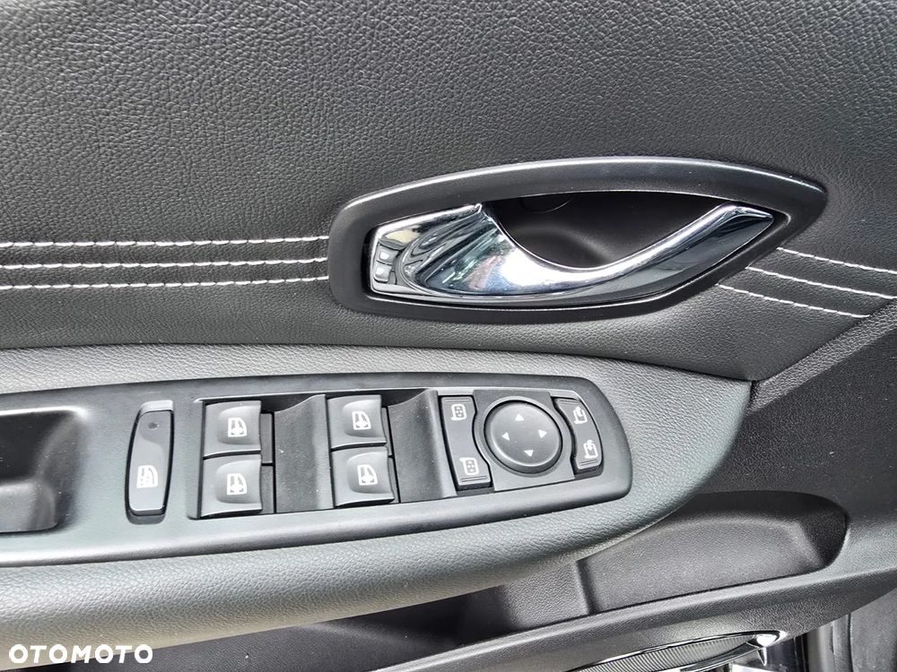 Renault Scenic Energy dCi 130 S&S Xmod Bose Edition - 39